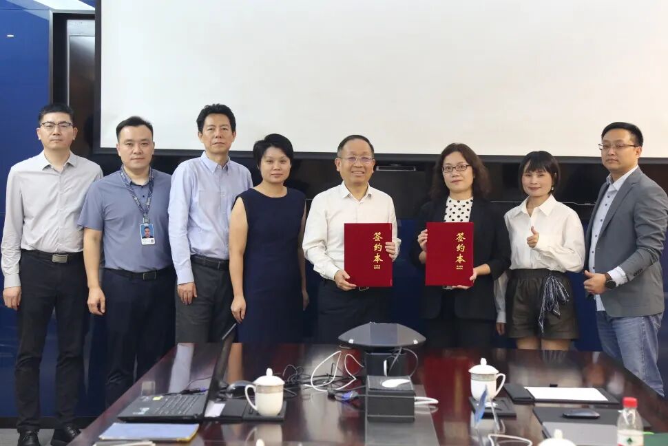 QG刮刮乐与博士Bose签订合作协议，共拓中国市场新篇章